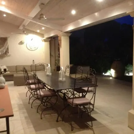 Equipee Avec Jardin A 50m De La Et Commerces - Fr-1-100-238 *