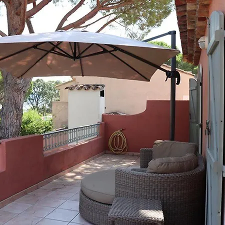 Equipee Avec Jardin A 50m De La Et Commerces - Fr-1-100-238 * Cavalaire-sur-Mer